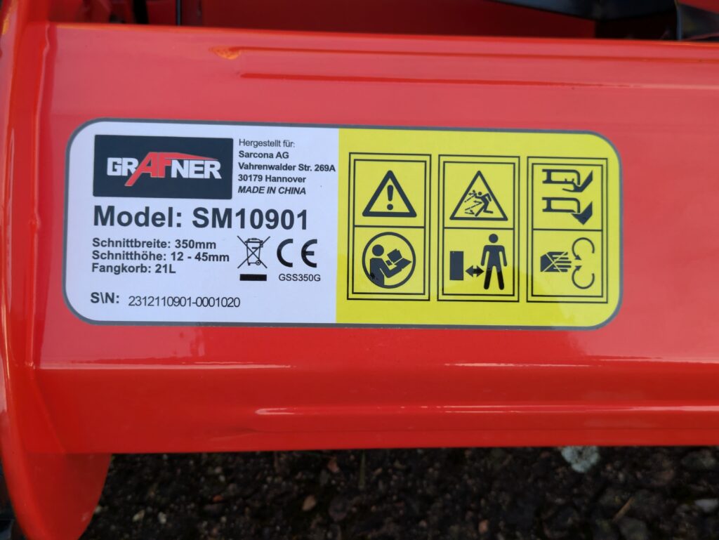 Typschild des Grafner SM10901 Spindelmähers