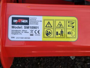 Typschild des Grafner SM10901 Spindelmähers