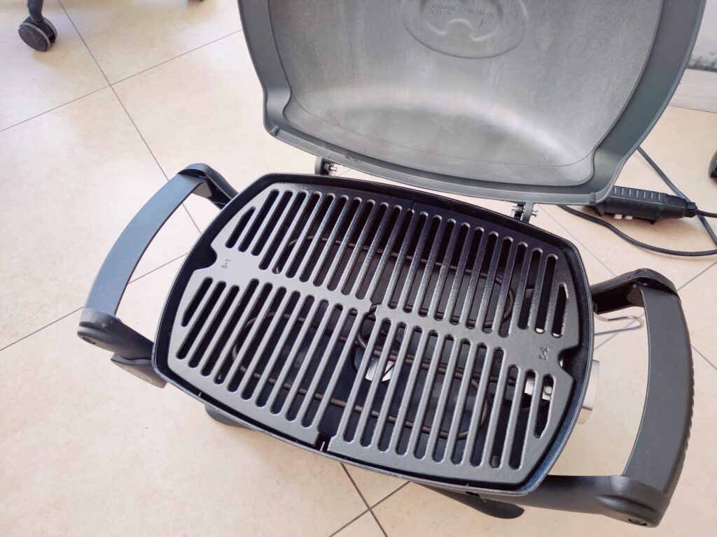 Weber Q 1400 Elektrogrill nach der Reinigung