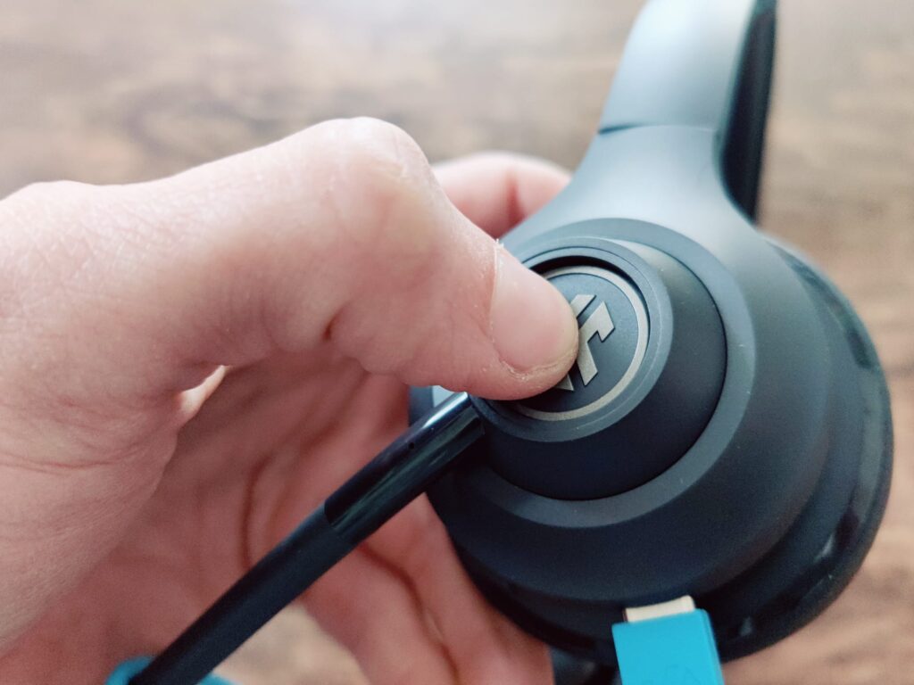 JLab Go Work 2nd Gen Headset Multifunktionstaste