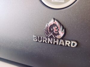 BURNHARD Big FRED Deluxe Series 4 Gasgrill Hersteller-Badge