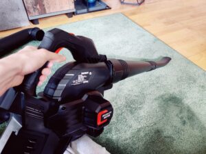 FUXTEC FX-E2LBS Laubsauger als Laubbläser