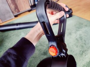 FUXTEC FX-E2LBS Laubsauger Zusatzhandgriff ausgeklappt