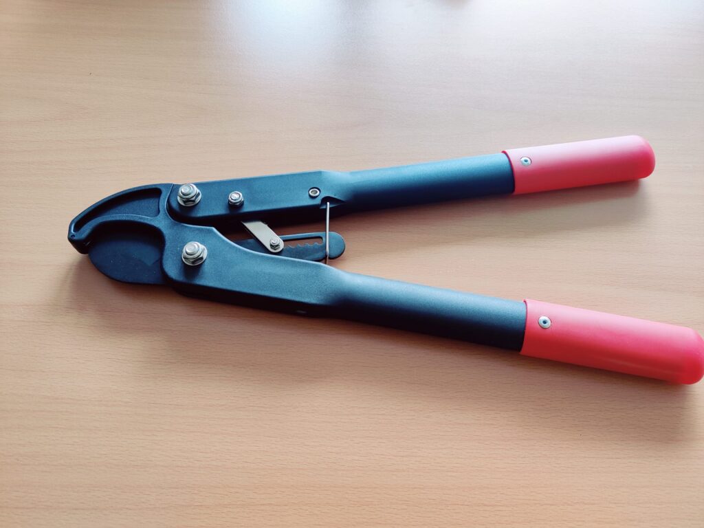 Meister WU9718000 Astschere von der Seite