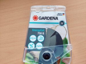 Gardena EnergyCut 750 B Astschere Produktinformationen