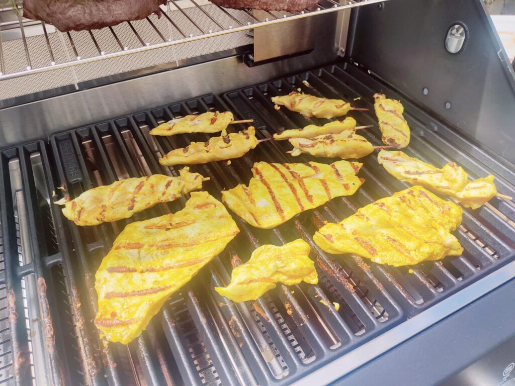 BURNHARD Big FRED Deluxe Series 4 Gasgrill Grillergebnis Geflügel