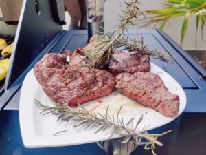 BURNHARD Big FRED Deluxe Series 4 Gasgrill Grillergebnis Steak