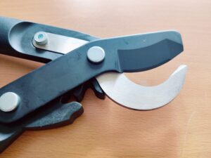 Fiskars PowerGear II L70 Astschere Schneidkopf