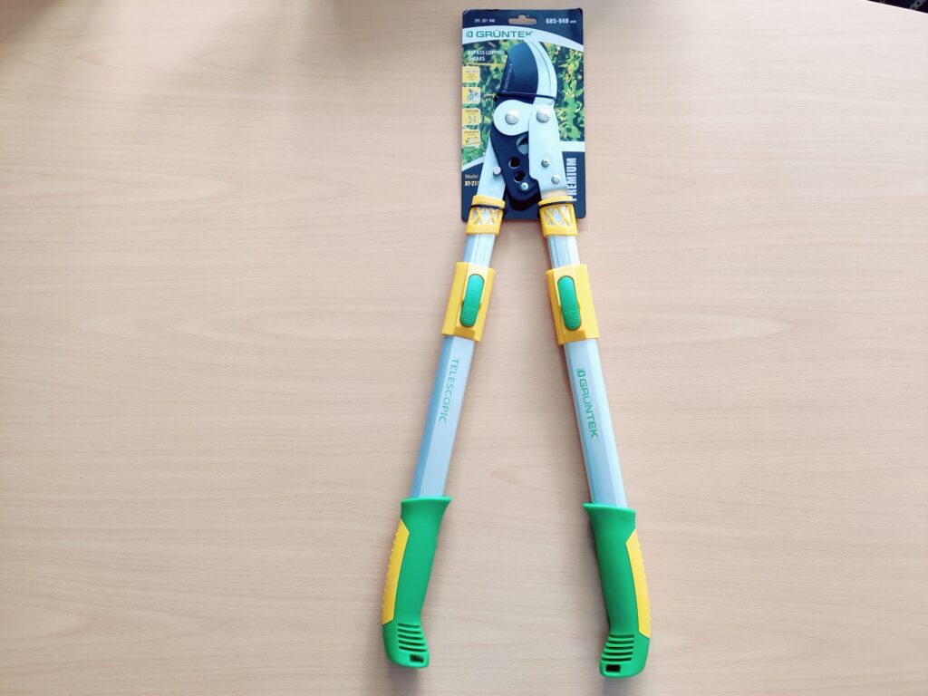 GRÜNTEK XT Astschere ausgepackt