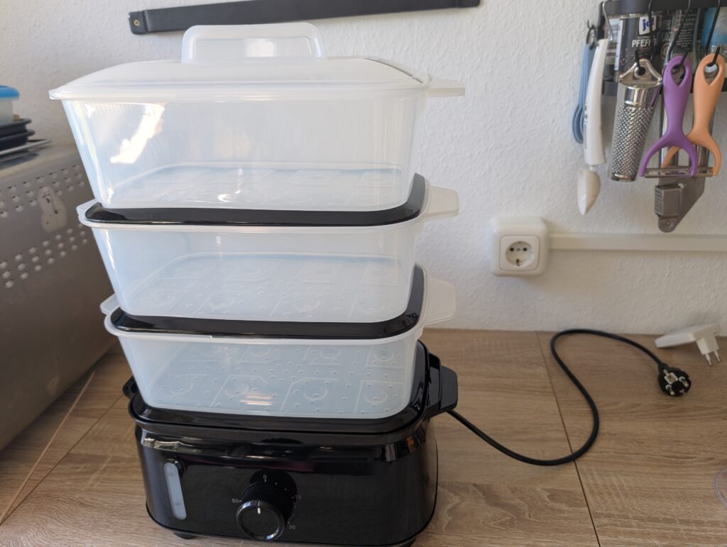 Amazon-Basics-Dampfgarer Basis und Garbehälter