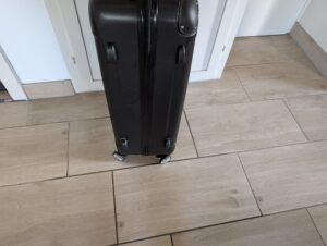 BEIBYE JD 20245 Kofferset Seitenansicht mit Standfüßen