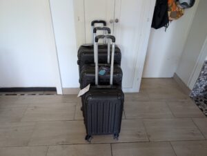 BEIBYE JD 20245 Kofferset drei Koffer Teleskopgriffe voll ausgezogen