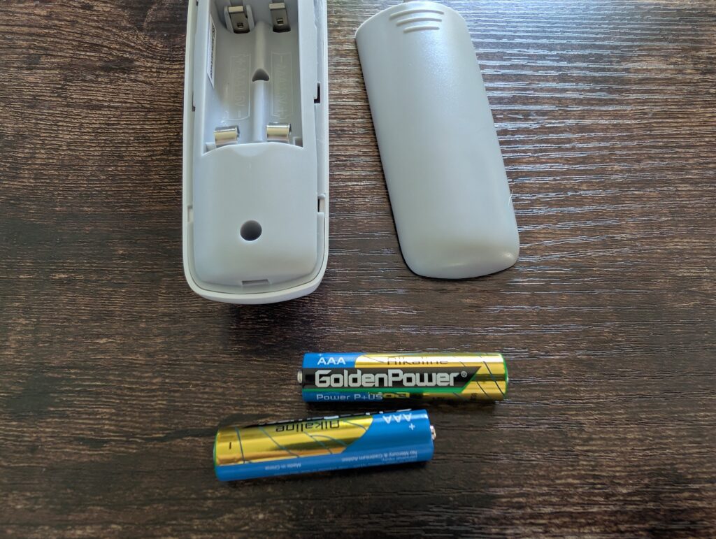 Beurer FT 58 Ohrthermometer Batterien und Batteriefach