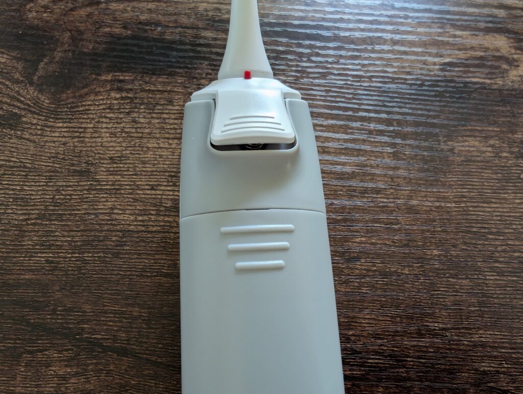 Beurer FT 58 Ohrthermometer Rückansicht mit Batteriefach