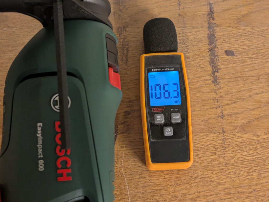 Bosch EasyImpact 600 Schlagbohrmaschine Lautstärke