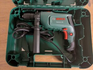 Bosch EasyImpact 600 Schlagbohrmaschine im Koffer