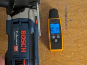 Bosch Professional GSB 16 RE Schlagbohrmaschine Lautstärke