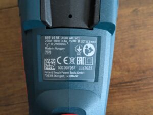 Bosch Professional GSB 16 RE Schlagbohrmaschine Typschild