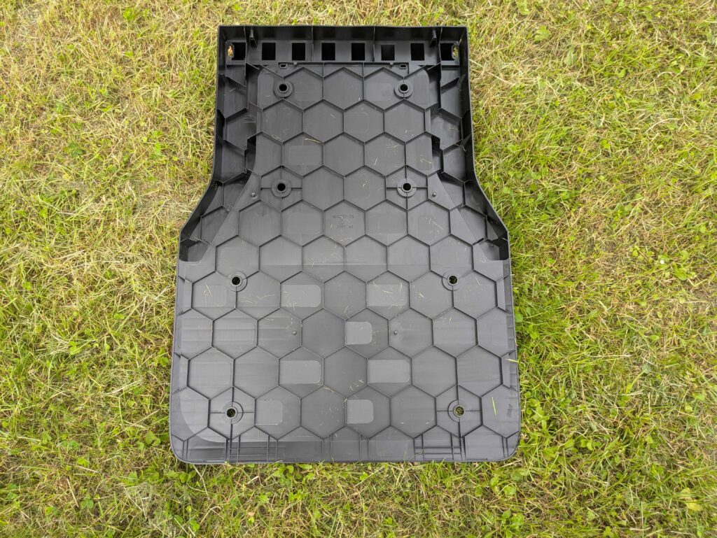 ECOVACS Goat A1600 LiDAR PRO Mähroboter Ladestation unteres Teil (von unten)