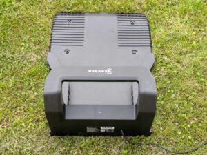 ECOVACS Goat A1600 LiDAR PRO Mähroboter Ladestation von hinten