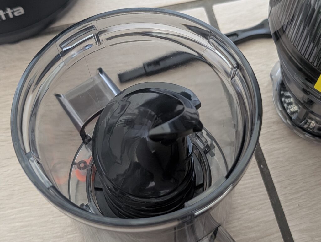 Fretta-Slow-Juicer Behälter mit Pressschnecke