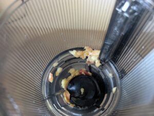 Fretta-Slow-Juicer nach Entsaften des Apfels 1