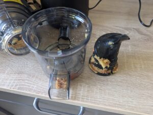 Fretta-Slow-Juicer nach Entsaften des Apfels 4