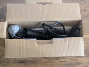 Karton der Brüder Mannesmann M12507 Schlagbohrmaschine geöffnet