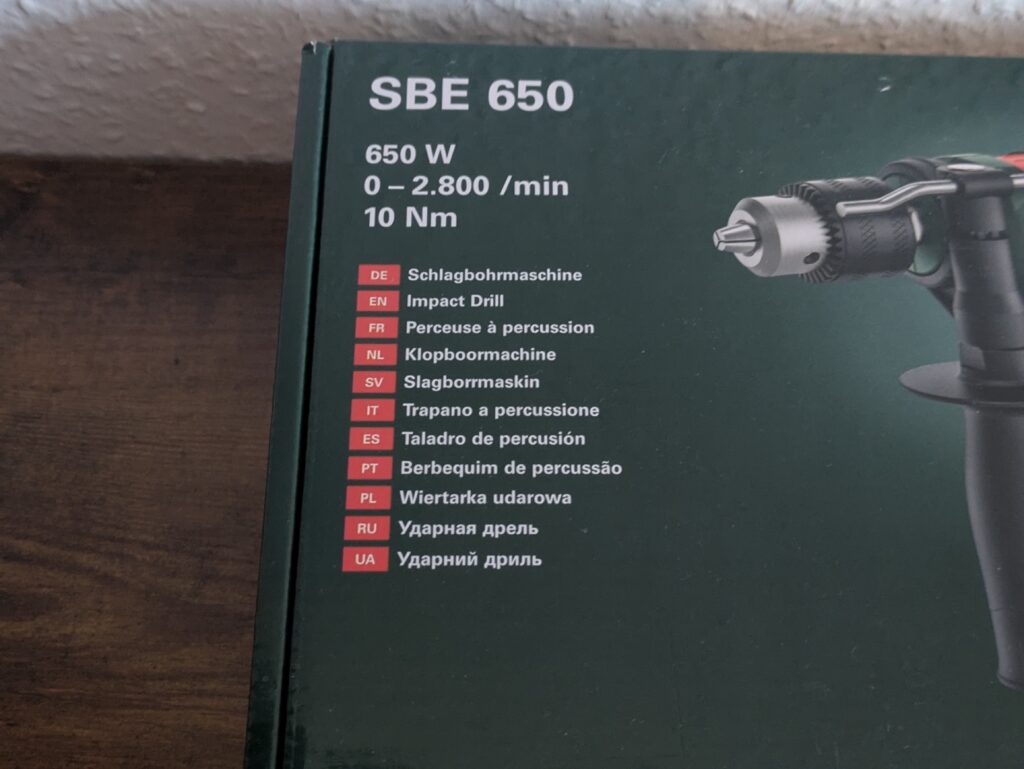 Karton der Metabo SBE 650 Schlagbohrmaschine in der Nahansicht