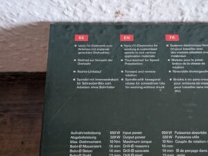 Karton der Metabo SBE 650 Schlagbohrmaschine von hinten in der Nahansicht