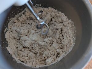 Krups 3 Mix 4000 Handmixer Hefeteig wird geknetet