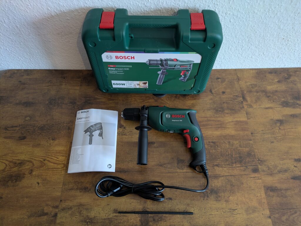Lieferumfang der Bosch EasyImpact 600 Schlagbohrmaschine