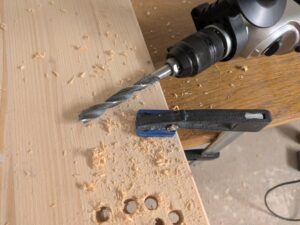 Makita HP2051FJ Schlagbohrmaschine im Einsatz (4)