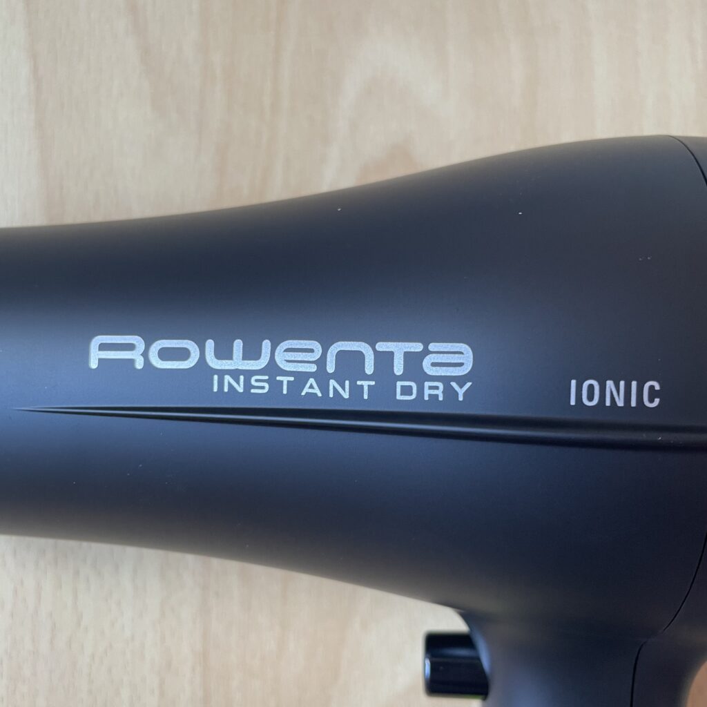 Rowenta CV6030 Haartrockner Logo