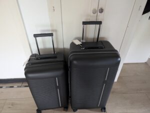 Travelite Roomer 4w Kofferset Teleskopgriffe halb ausgezogen