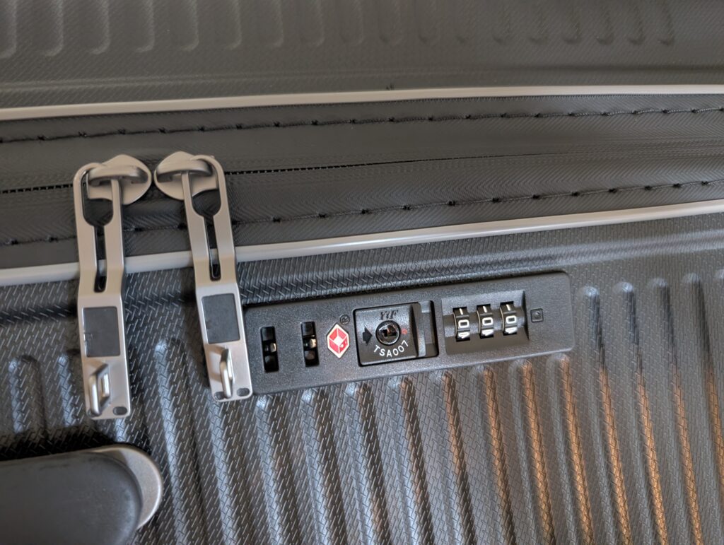 Travelite Roomer 4w Kofferset Zipper und Schloss