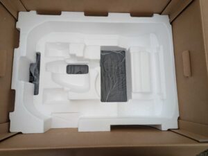 Verpackung des ECOVACS Goat A1600 LiDAR PRO Mähroboters geöffnet (3)
