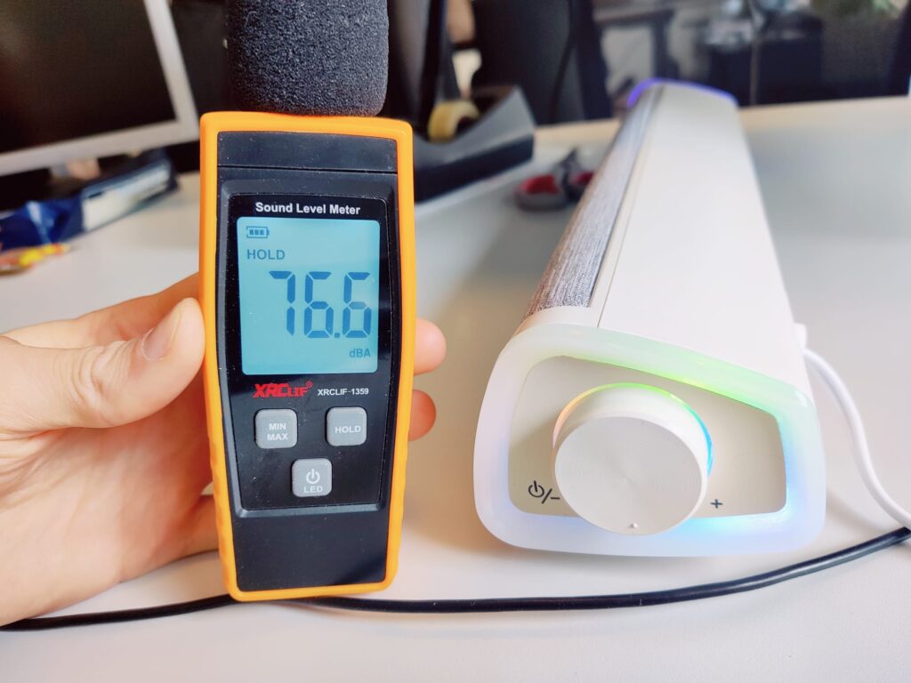 Heyone Soulion R30 PC-Lautsprecher Lautstärke auf höchster Stufe