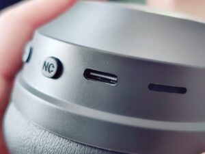 EarFun Wave Life Over-Ear-Kopfhörer USB-C-Anschluss