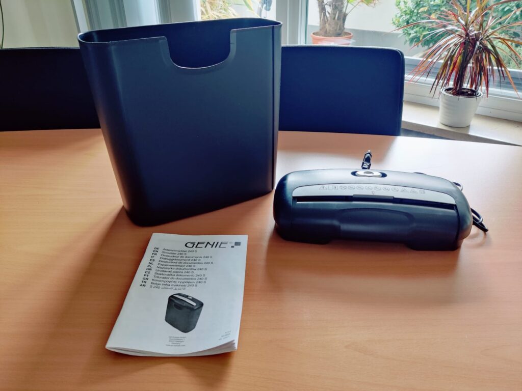 Genie 240S Aktenvernichter Startbild