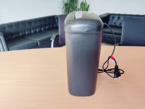 Genie 240S Aktenvernichter von der Seite