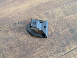Gürtelclip des Scheppach C-DD45 Akkuschraubers