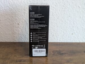 Verpackung des Brightup FK375S Rasierers von rechts