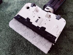 Tineco Floor One i7 Fold Premium Nass-Trockensauger Bodenbürste Laufrollen