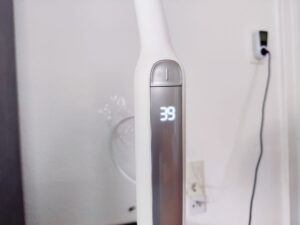 Tineco Floor One i7 Fold Premium Nass-Trockensauger Akkustandanzeige