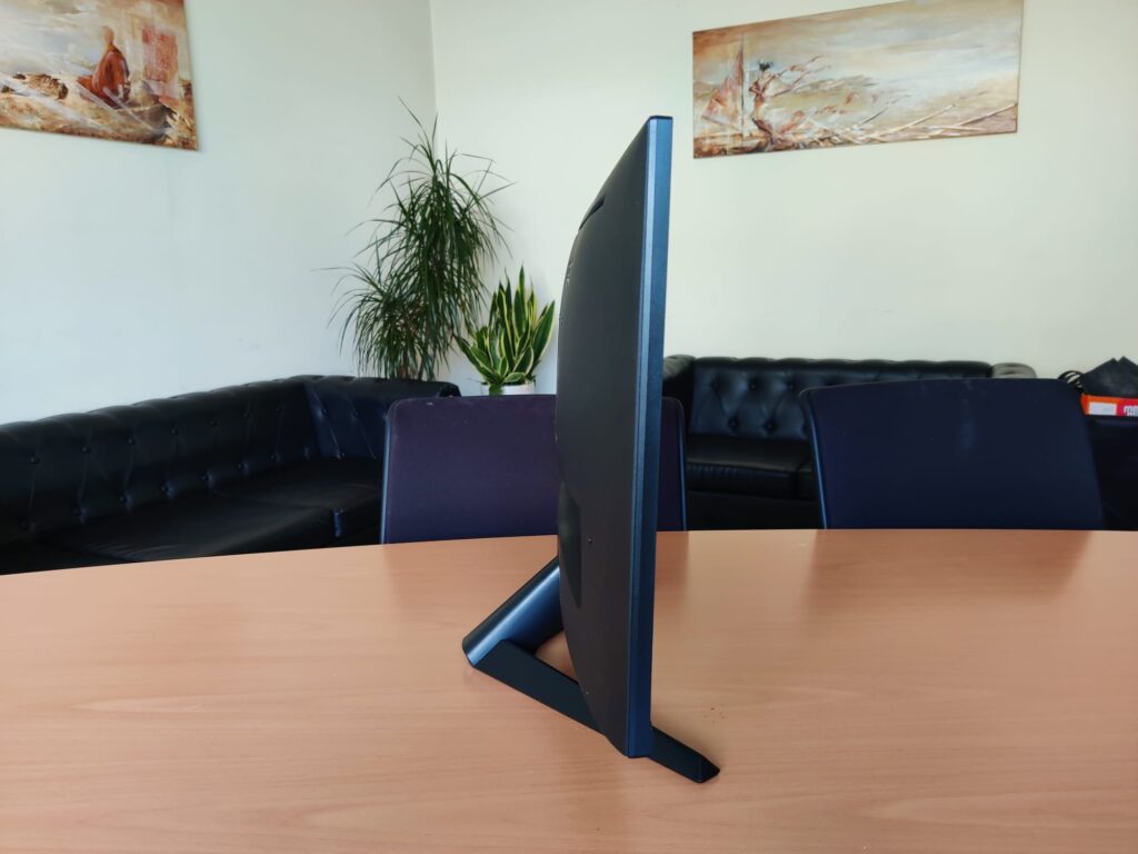 ASUS Eye Care VY279HGR Monitor auf Standfuß von der Seite