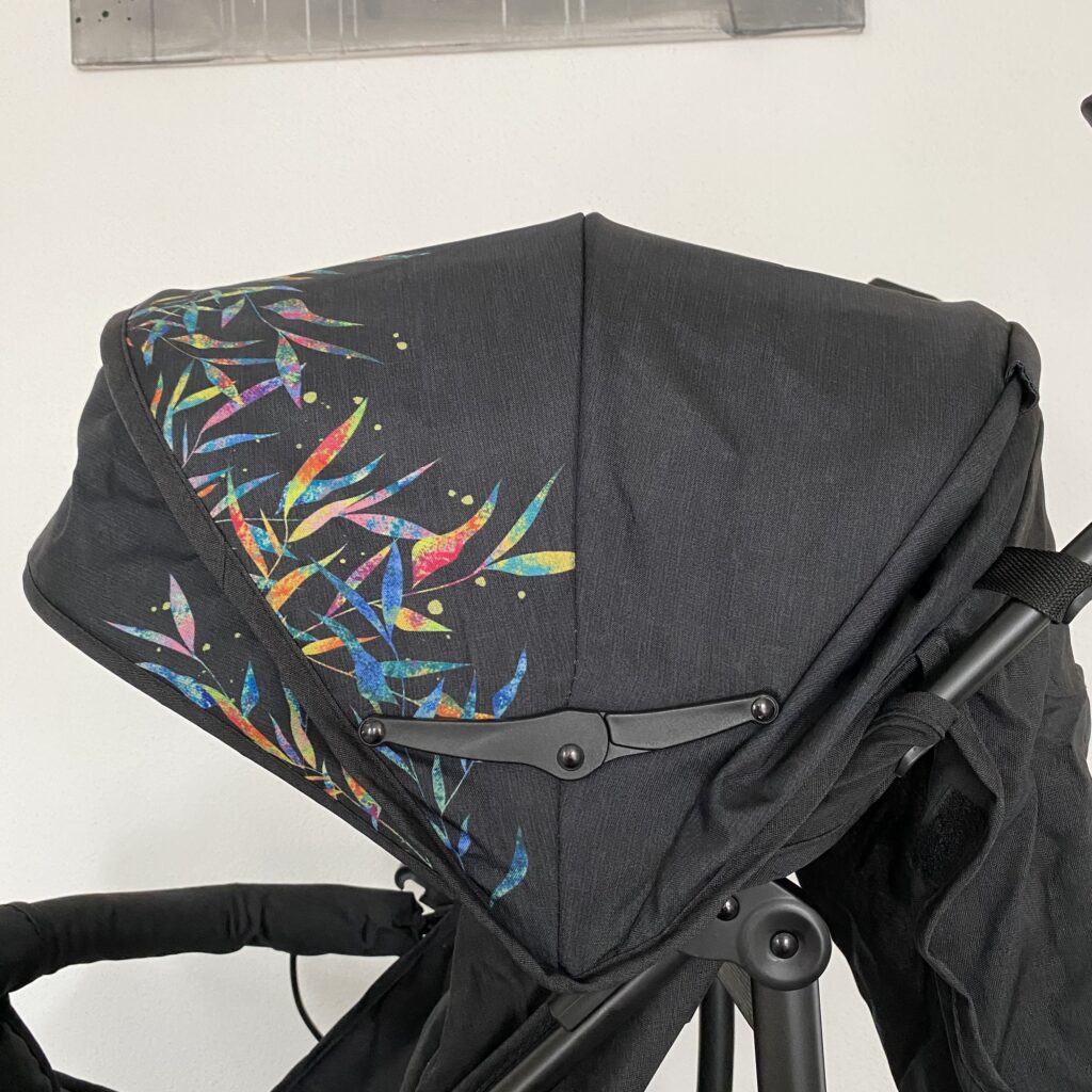 lionelo Irma Buggy Verdeck halb geöffnet