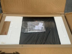 Char-Broil Griddle 3400 Gasgrill Verpackung geöffnet (5)