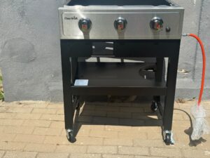 Char-Broil Griddle 3400 Gasgrill teilmontiert