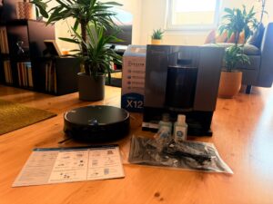Ecovacs Deebot X12 OmniCyclone Saug-Wisch-Roboter Lieferumfang